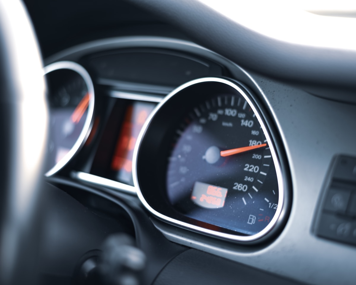 Spot a Clocked Car, Fast